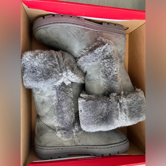 STYLE & CO Witty Winter Boots - Picture 8 of 10